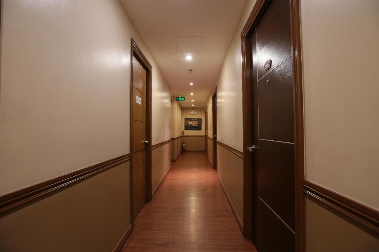 Oyo 419 La Scala Residences