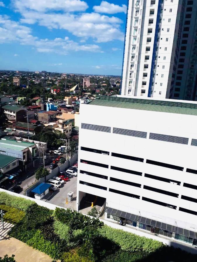 Myrvin At Grass Residences, Qc Apartment Manila