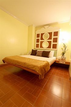 Paradis Hotel Manila