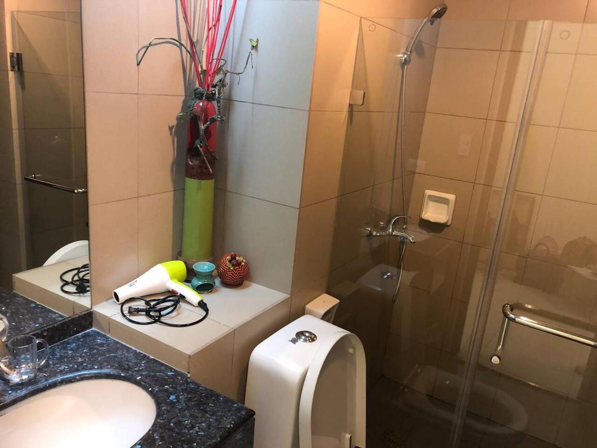 Brand New Serviced Flat In Bgc Beside Uptown Mall Apartment *