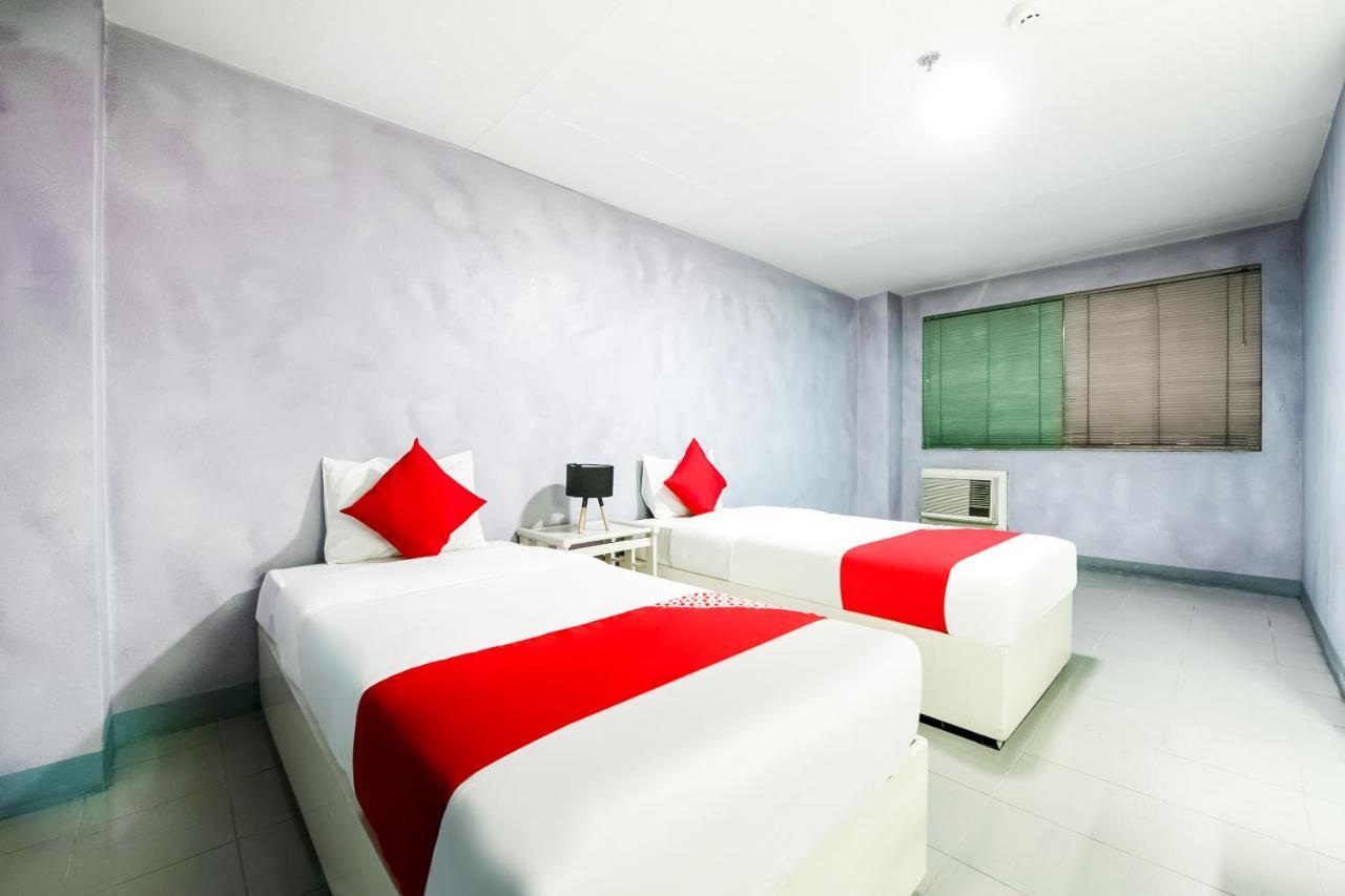 Oyo 242 Benson Apartelle Hotel Manila