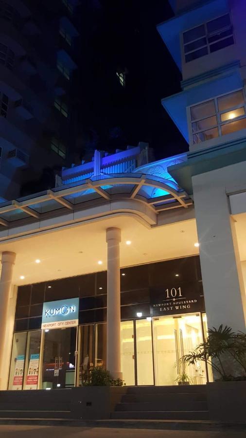 101 Newport C2 Apartment Manila