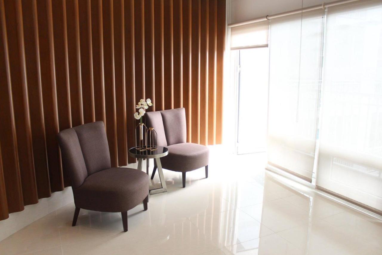 Penthouse Floor Overlooking Bay Apartment Manila