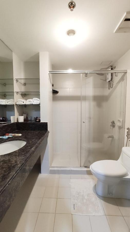 Apartment Living Unit In Metro *