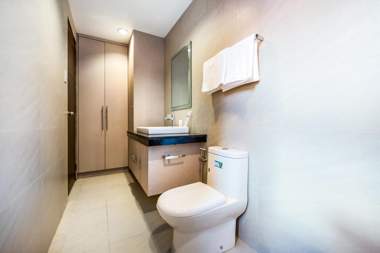 Oyo 507 Terran Suites 2*