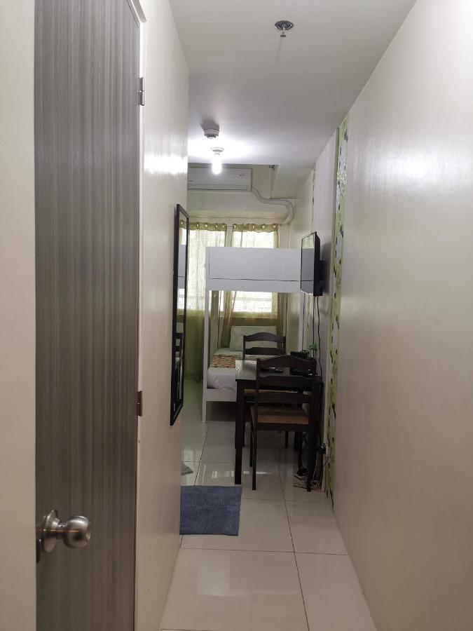 Oyo 433 Pbyy At Green Residences Condotel Hotel