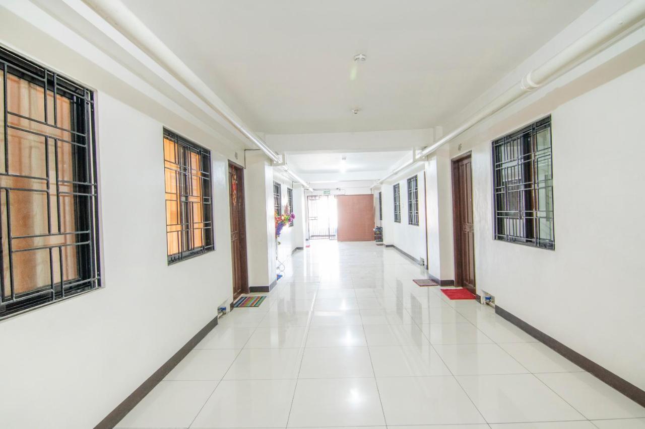 Oyo 578 Red Velvet Suites