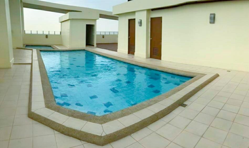 Aparthotel Staycation In Quezon City - Accessible To All! *
