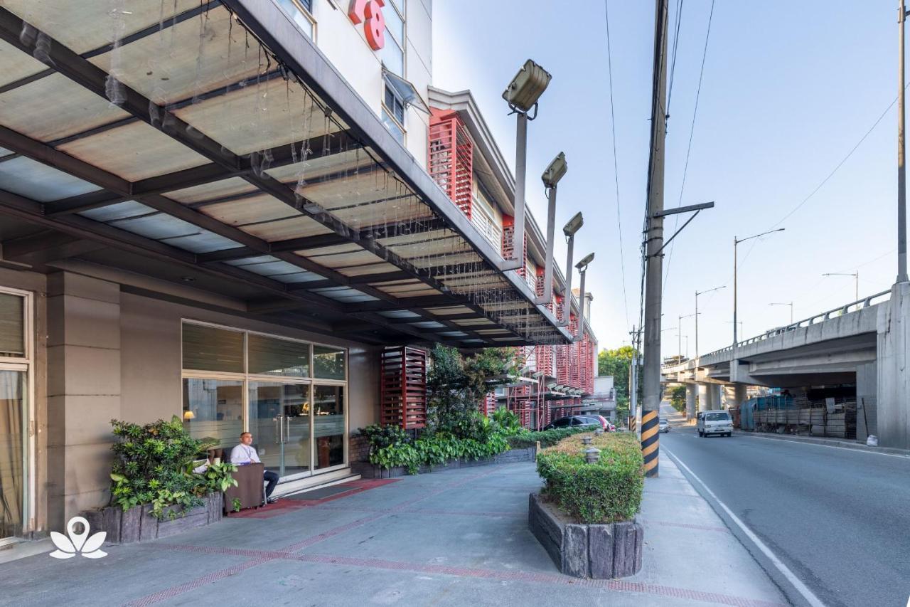 Zen Premium Eastwood Qc Hotel