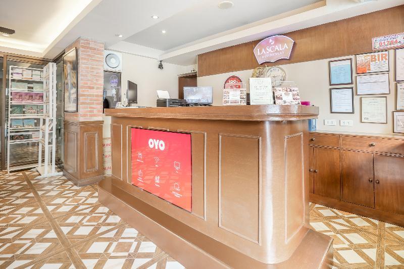 Oyo 419 La Scala Residences Hotel 2*