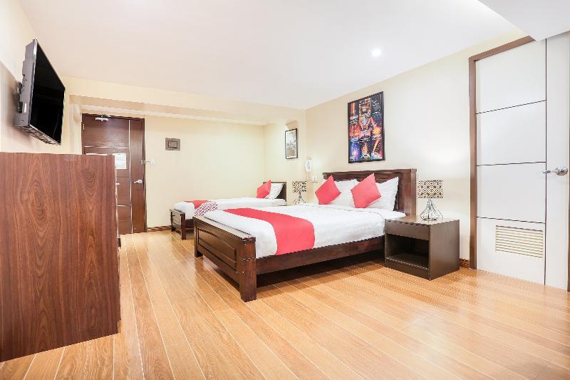 Hotel Oyo 419 La Scala Residences 2*