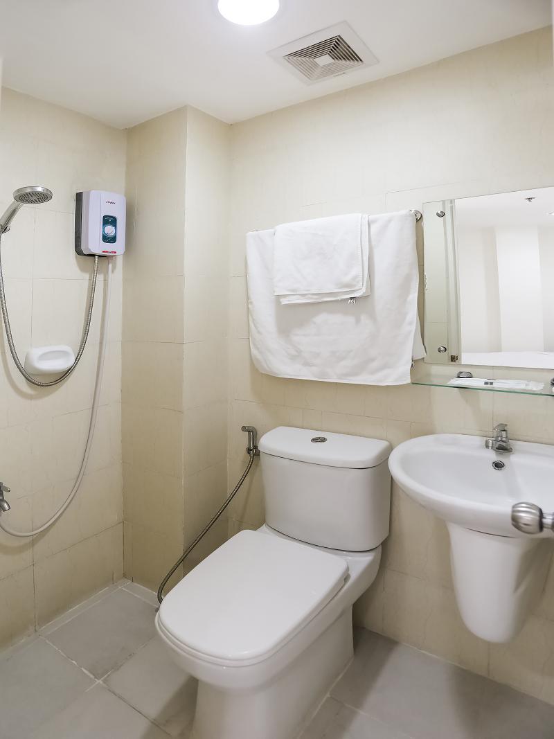 Oyo 393 Triangle Apartelle 2*