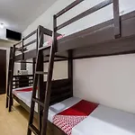 Oyo 699 Forbes Hall