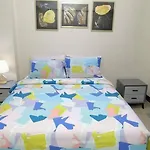 Two Palm Tree Villas Close To Manila Airport - Terminal 3