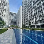 Yournest @ Shore 2 Residences - Fast Wifi+ Netflix