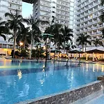 Amour Staycation Shell Residences