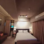 Studio Spacious 2Pax Allowable Up To 5Pax 17077
