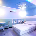 Hotel 99 Quiapo