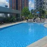Spacious 2Br Condo At Manhattan Heights