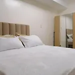 Pasig Condo Fast Wifi With Netflix And Pool Access