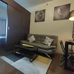 Amazing View Makati Elegant Flat 400Mb Internet