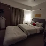 Staycation @150 Newport Pasay City