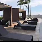 Breeze Residences Walking Only To Star City/World Trade Center/Picc
