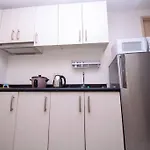 Cozy 1-Bedroom Condo In Makati