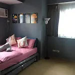 Simple & Cozy 1 Bedroom Us Embassy, Roxas Blvd, Ermita, Manila