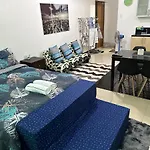 Morgan Suites Residences 1Bed Stay With Netflix Near Venice Mall Taguig