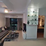 Luxury Spacious 2Br In Salcedo Village
