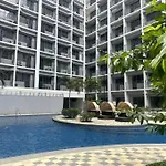 Shabby Chic & Contemporary Condo