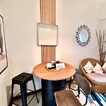 Tomas Morato Quezon City - Residences