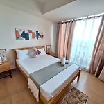 Cozy 1Br With City And Nature View In Azure