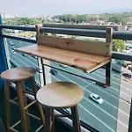 Suite M - 1 Bedroom Condo At Azure Residences