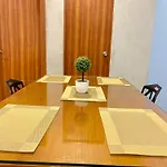 Spacious 2 Bedroom Perfect For Family & Friends, Good For 4Pax Allows To Stay 10Pax