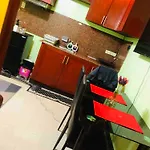 Casa De Familia Staycation