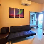 Bgc Spacious 1Br Uptown Parksuites With Balcony City View