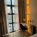 Adriatico Skyline In Malate Bayview Mansion