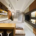 Muji-Inspired Condotel At Shore 2 Wifi & Netflix