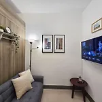 1Br Unit Condotel W Balcony Fame Residences -Fm23