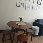 Eldenz Home 2Br Condo Fully Furnished With Free Wi-Fi, Netflix & Amenities