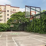 Condotel In Pasig City - Hampton Gardens