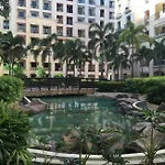 Spacious Rustic Condo In Resorts World Across Naia 3