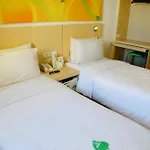 Go Hotels Ermita, Manila