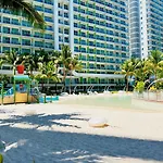 2 Bedroom Summer Themed Unit At Azure