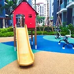 One Palm Tree Villas Condo Across Naia Terminal 3
