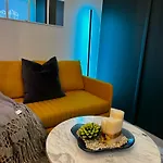Evergreen Suite- 1 Bed 1 Sofa Bed, Light Sync Tv