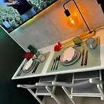 Evergreen Suite- 1 Bed 1 Sofa Bed, Light Sync Tv