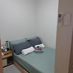 Yutori Haus At Shore 3 Tower 2 Near Mall Of Asia Pasay City